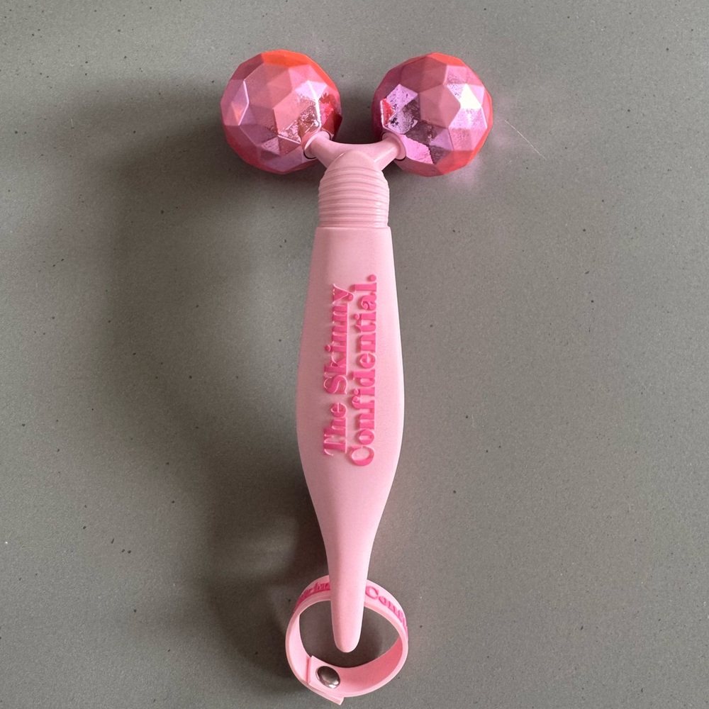 The Skinny Confidential Pink Balls Sculpting Roller - hardly used
